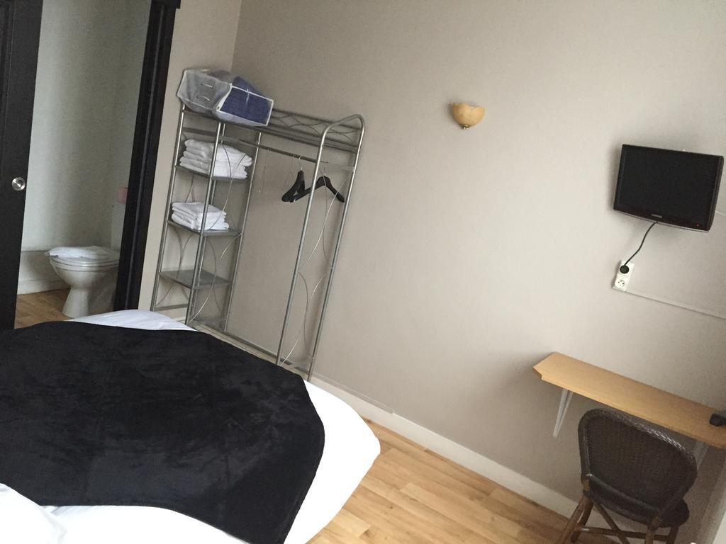 Arcantis Hotel La Residence Cergy Eksteriør billede