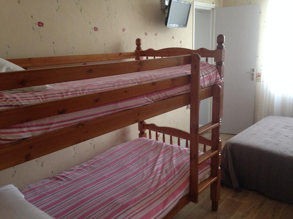 Arcantis Hotel La Residence Cergy Værelse billede