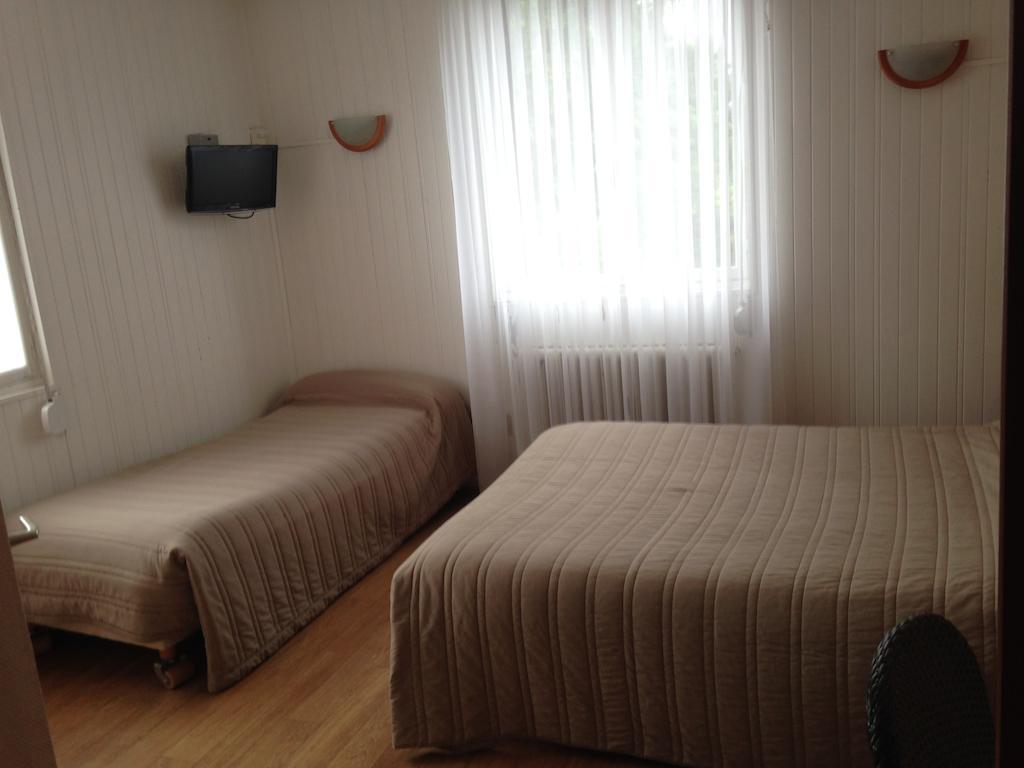 Arcantis Hotel La Residence Cergy Værelse billede